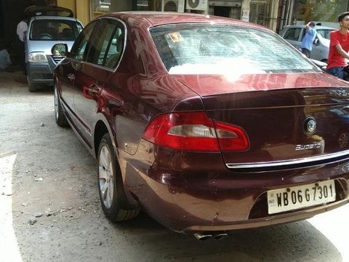 Used Skoda Superb 2009-2014 car at low price