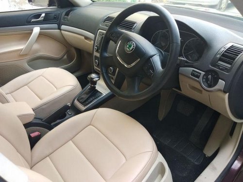 Skoda Laura Ambition 2.0 TDI CR AT for sale