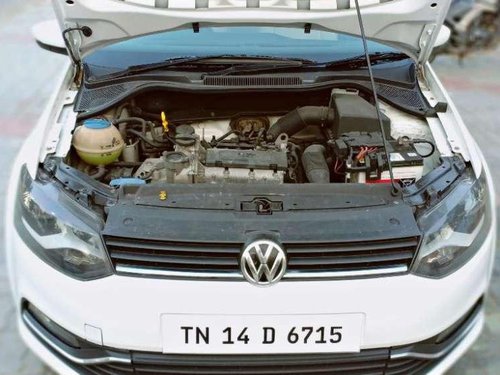 Used Volkswagen Polo 2015 car at low price