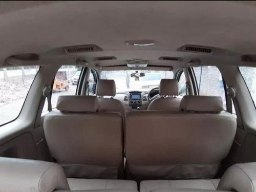 Used Toyota Innova 2004-2011 car at low price