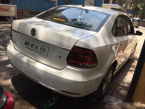 Volkswagen Vento 1.6 Highline 2015 for sale