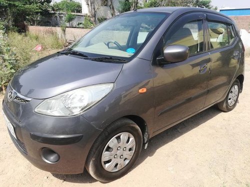 Used Hyundai i10 car at low price