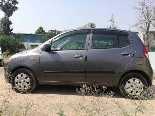 Used Hyundai i10 car at low price