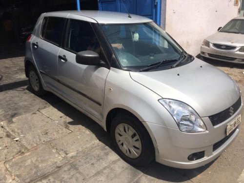 Used Maruti Suzuki Swift car at low price