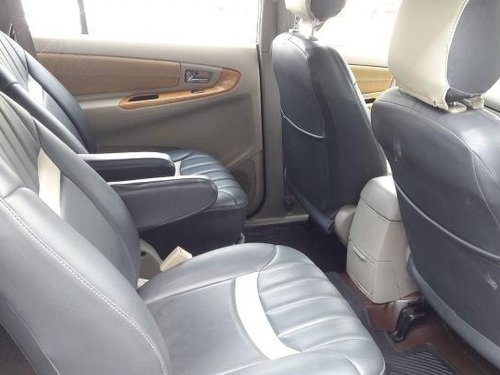 Toyota Innova 2.5 VX 7 STR for sale