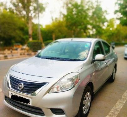 Used Nissan Sunny car at low price