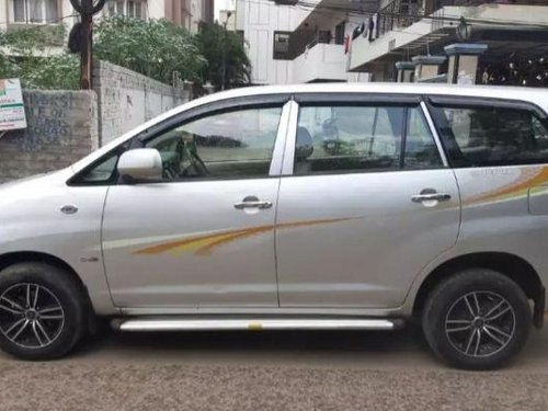 Used Toyota Innova 2004-2011 car at low price