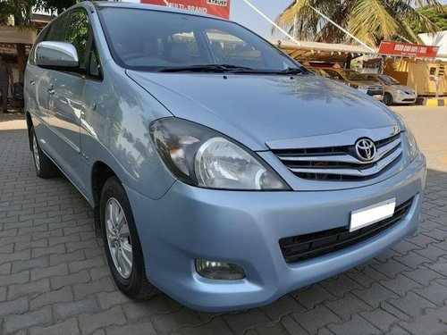 Toyota Innova 2.5 VX 7 STR 2010 for sale