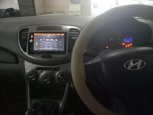 Used Hyundai i10 car at low price