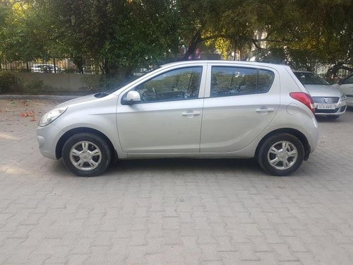 Used Hyundai i20 car at low price