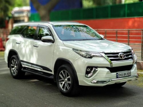 Used Toyota Fortuner car at low price