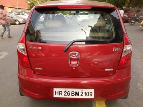 Used Hyundai i10 car at low price