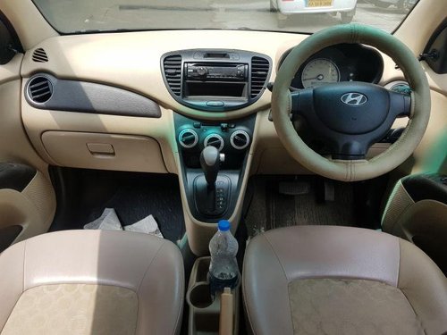 Used Hyundai i10 car at low price