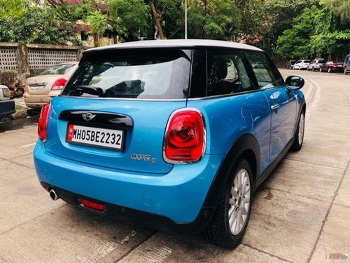 Used Mini Cooper car at low price