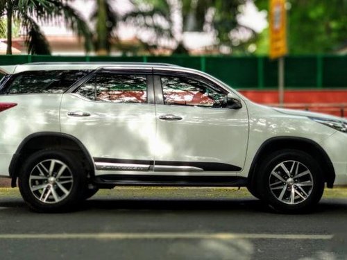 Used Toyota Fortuner car at low price