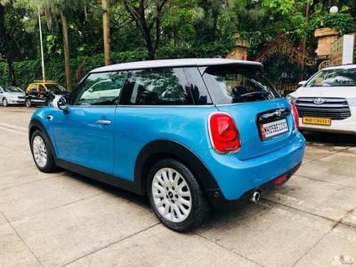 Used Mini Cooper car at low price