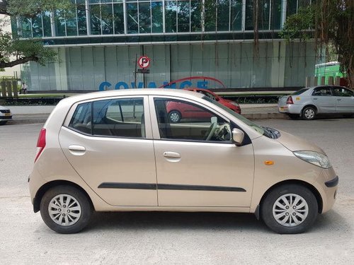 Used Hyundai i10 car at low price