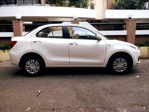 Used Maruti Suzuki Dzire car at low price