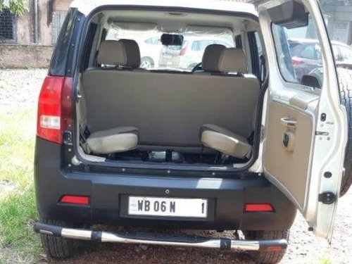 Used Mahindra TUV 300 car at low price