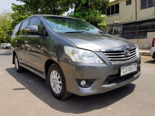 Used Toyota Innova 2004-2011 car at low price