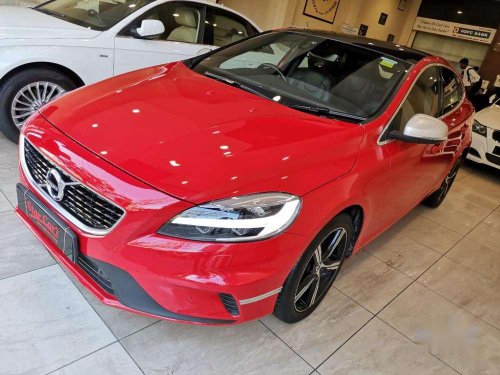 Used 2016 Volvo V40 for sale