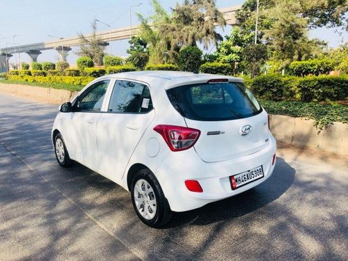 Hyundai i10 Magna AT 2016 for sale