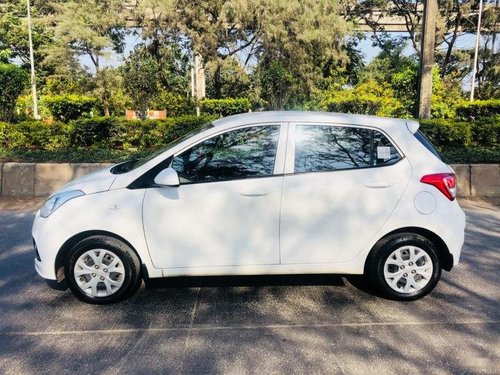 Hyundai i10 Magna AT 2016 for sale