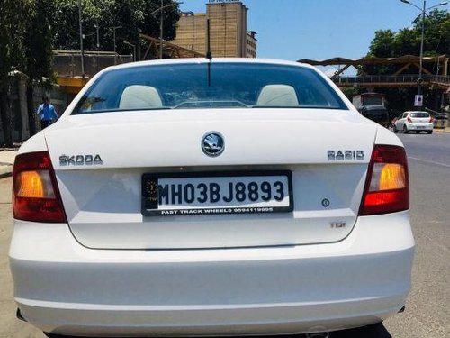 Used Skoda Rapid car at low price