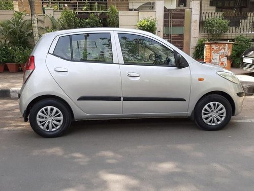 Used Hyundai i10 car at low price