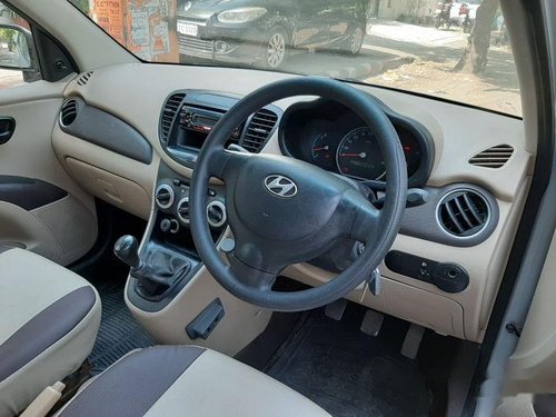 Used Hyundai i10 car at low price