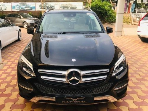 Used Mercedes Benz GLE car at low price