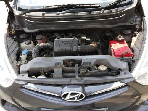 Used Hyundai Eon car at low price