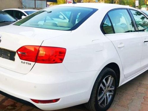 Used Volkswagen Jetta car at low price