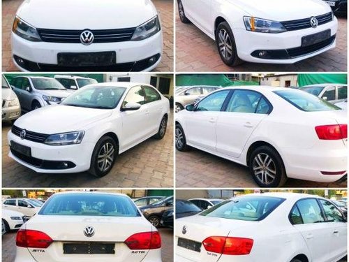 Used Volkswagen Jetta car at low price