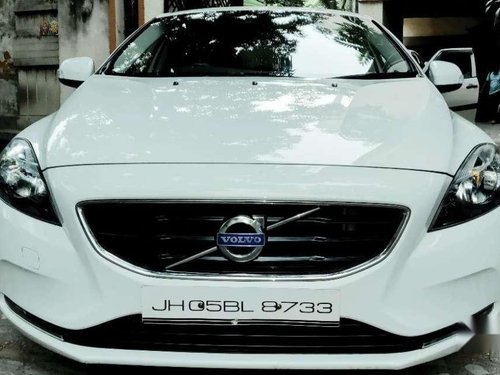 Used Volvo V40 D3 R-Design 2016 for sale 