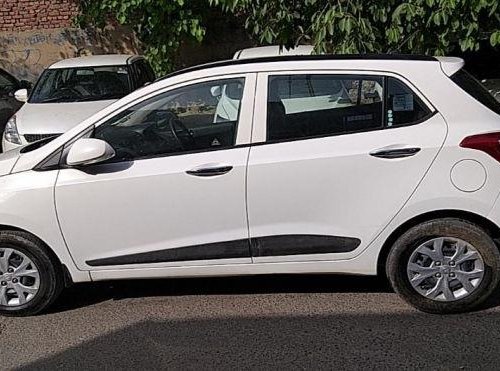 Used Hyundai i10 car at low price