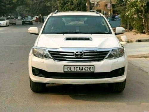 Toyota Fortuner 4x2 AT 2015 for sale