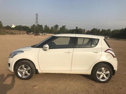 Used Maruti Suzuki Swift car at low price