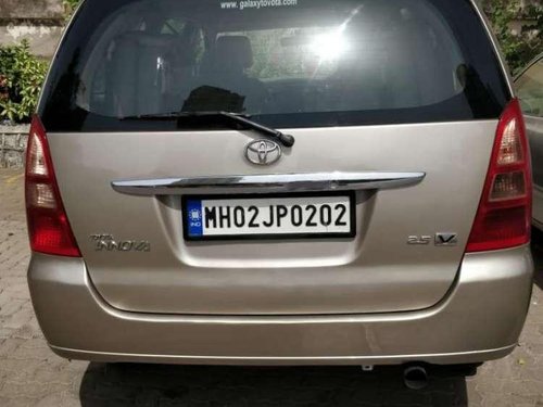 Toyota Innova 2.5 V 7 STR, 2008, Diesel for sale 