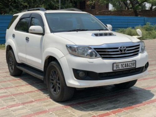 Toyota Fortuner 2.5 4x2 AT TRD Sportivo 2015 for sale