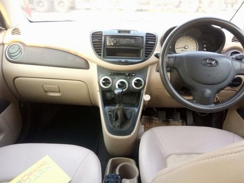 Used Hyundai i10 Magna MT car at low price