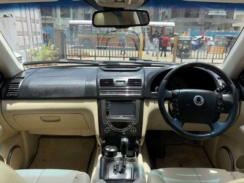 Used Mahindra Ssangyong Rexton  RX7 AT car at low price