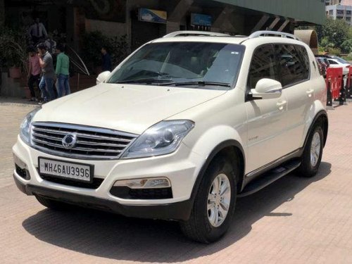 Used Mahindra Ssangyong Rexton  RX7 AT car at low price