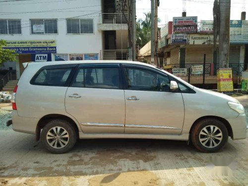 Used Toyota Innnova 2015 for sale  car at low price