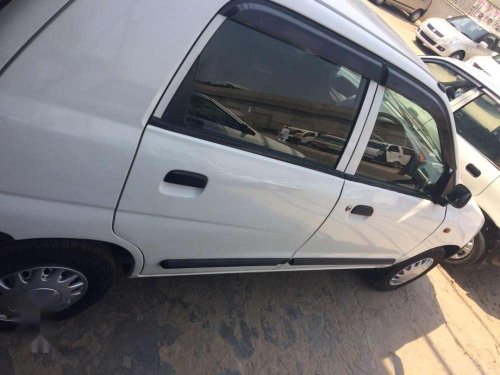 Used Reva i car at low price