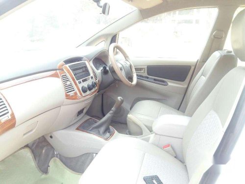 Toyota Innova 2.5 GX 8 STR BS-IV LTD, 2013, Diesel for sale 