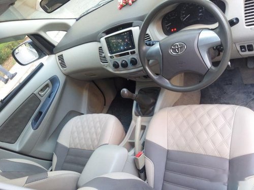 Toyota Innova  2.5 GX 7 STR MT 2012 for sale
