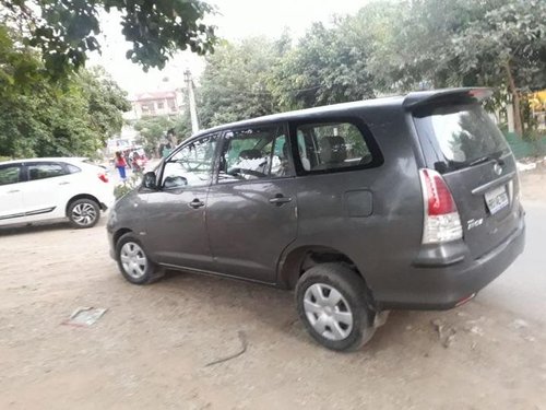 2009 Toyota Innova MT 2004-2011 for sale at low price