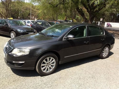 Volkswagen Passat 1.8 TSI MT 2010 for sale