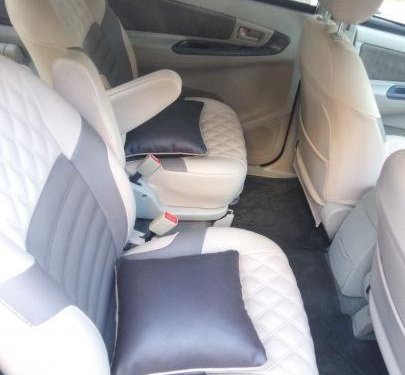 Toyota Innova  2.5 GX 7 STR MT 2012 for sale